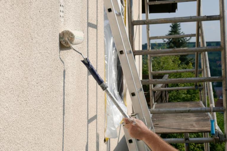 Peinture extérieure à Dreux, faut-il attendre le printemps ?